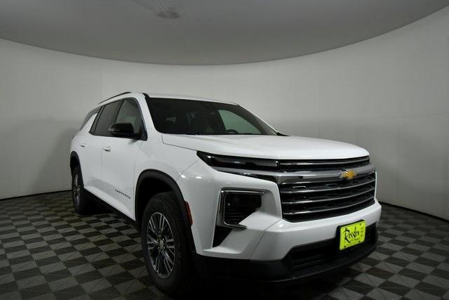new 2025 Chevrolet Traverse car, priced at $43,560