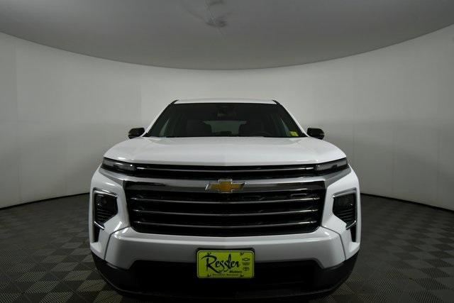 new 2025 Chevrolet Traverse car, priced at $43,560