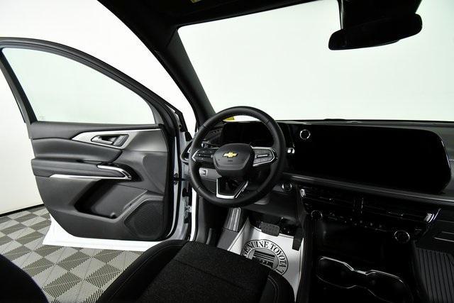 new 2025 Chevrolet Traverse car, priced at $43,560