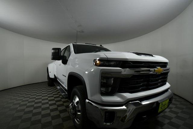 new 2025 Chevrolet Silverado 3500 car, priced at $74,001