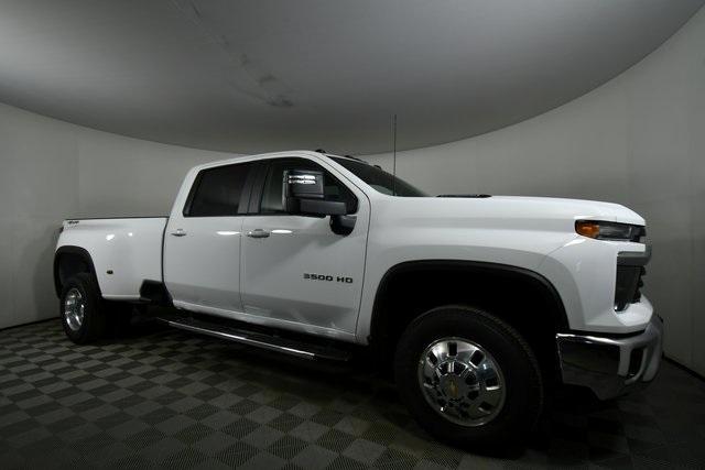 new 2025 Chevrolet Silverado 3500 car, priced at $74,001