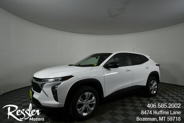 new 2026 Chevrolet Trax car, priced at $22,896