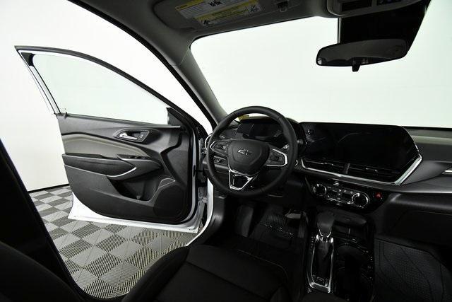 new 2026 Chevrolet Trax car, priced at $26,537