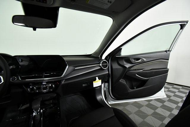 new 2026 Chevrolet Trax car, priced at $26,537