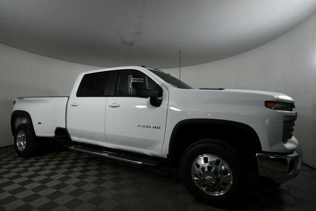 new 2025 Chevrolet Silverado 3500 car, priced at $74,001