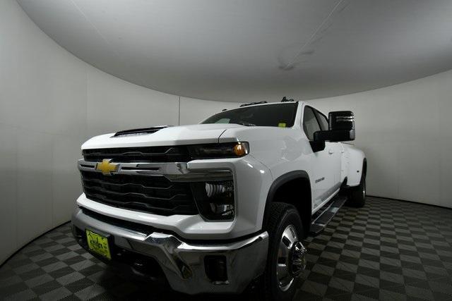 new 2025 Chevrolet Silverado 3500 car, priced at $74,001
