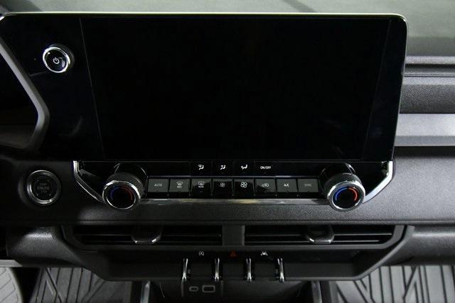 new 2026 Chevrolet Colorado car, priced at $41,272