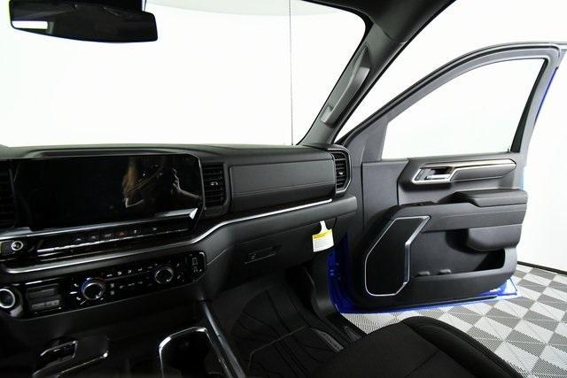 new 2025 Chevrolet Silverado 1500 car, priced at $58,262
