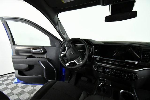 new 2025 Chevrolet Silverado 1500 car, priced at $58,262