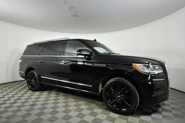 used 2023 Lincoln Navigator L car, priced at $72,490
