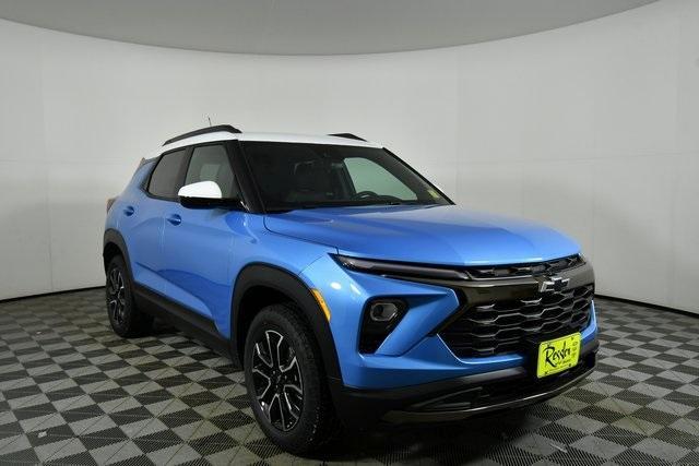new 2025 Chevrolet TrailBlazer car, priced at $30,054