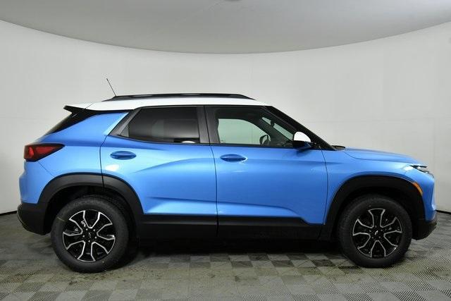 new 2025 Chevrolet TrailBlazer car, priced at $30,054