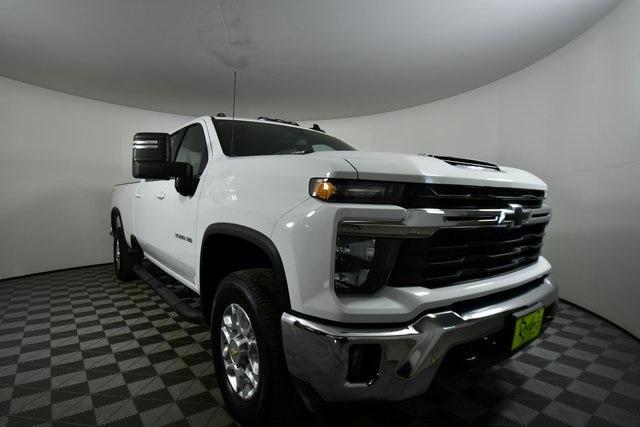 used 2025 Chevrolet Silverado 3500 car, priced at $66,991
