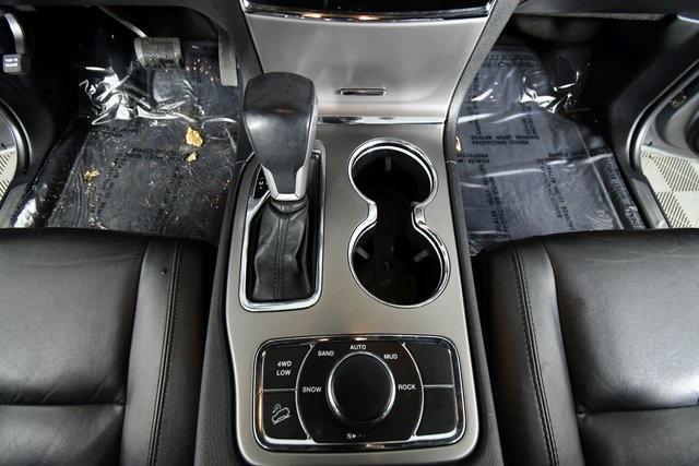used 2019 Jeep Grand Cherokee car, priced at $15,403