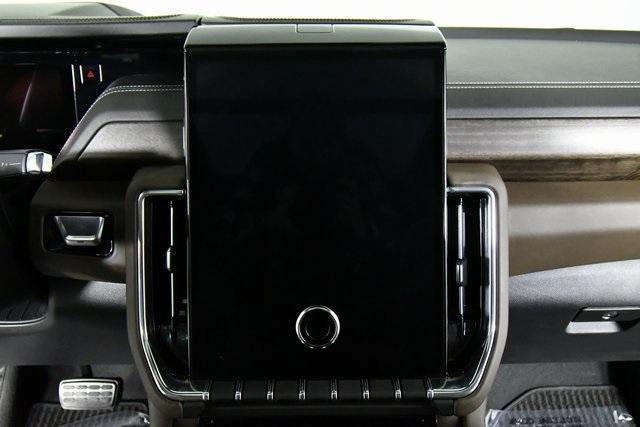 used 2025 GMC Yukon car, priced at $98,990