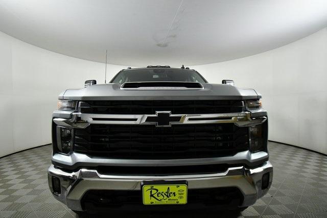 new 2025 Chevrolet Silverado 3500 car, priced at $73,025
