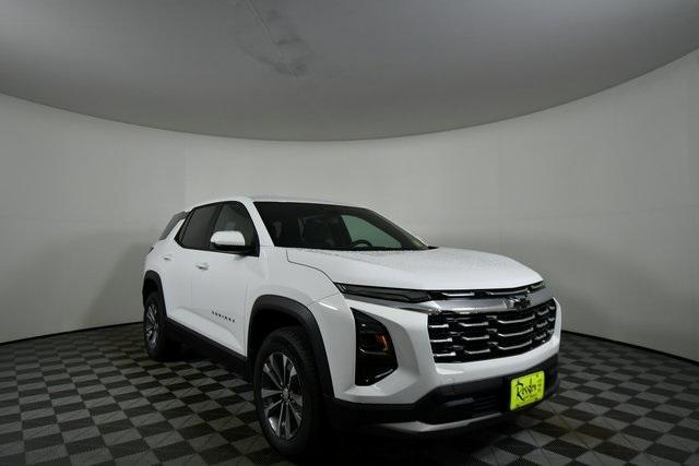 new 2026 Chevrolet Equinox car, priced at $31,836