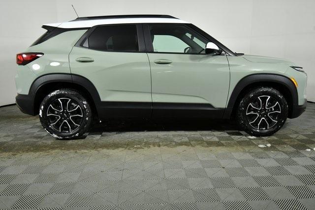 new 2025 Chevrolet TrailBlazer car, priced at $28,183