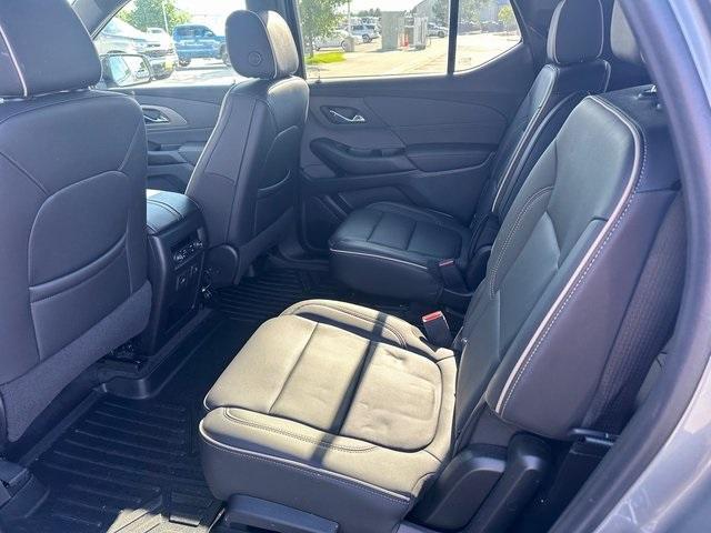 used 2023 Chevrolet Traverse car, priced at $42,990