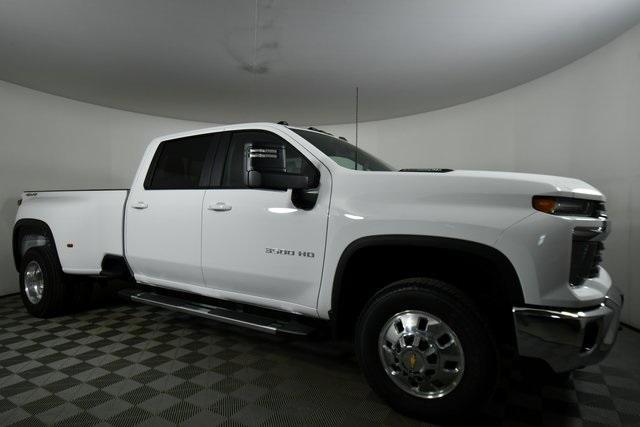 new 2025 Chevrolet Silverado 3500 car, priced at $74,001