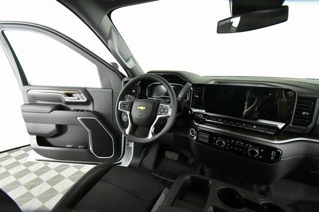 new 2025 Chevrolet Silverado 3500 car, priced at $74,001