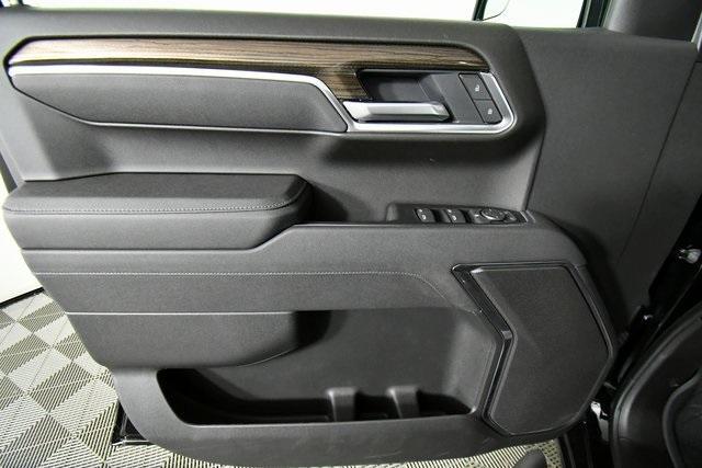 new 2025 Chevrolet Silverado 1500 car, priced at $58,186