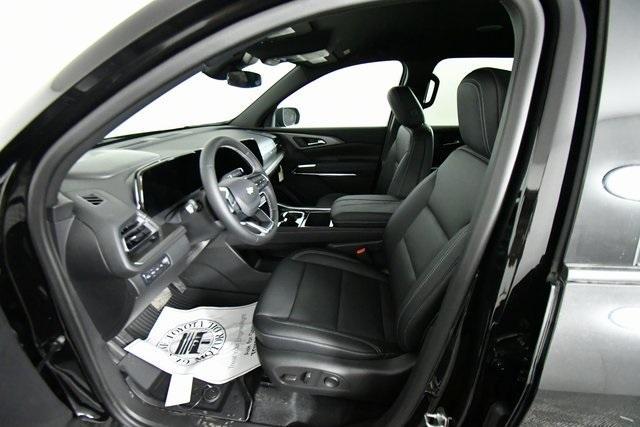 new 2025 Chevrolet Traverse car, priced at $45,305