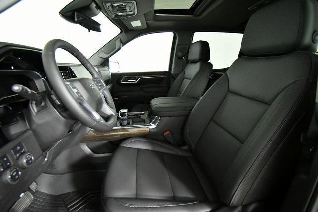 new 2025 Chevrolet Silverado 1500 car, priced at $64,642