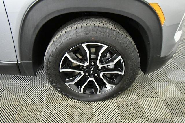 used 2025 Chevrolet TrailBlazer car, priced at $28,990