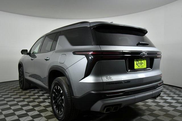 used 2024 Chevrolet Traverse car, priced at $42,990