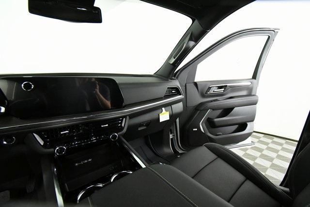 new 2025 Chevrolet Suburban car, priced at $82,905