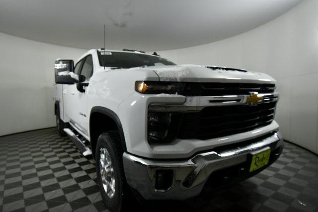 new 2025 Chevrolet Silverado 3500 car, priced at $74,476