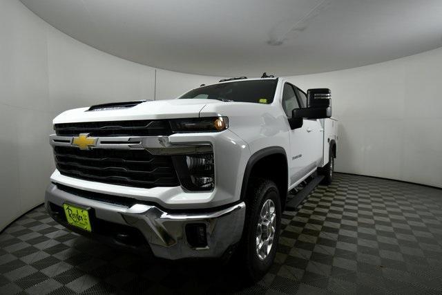 new 2025 Chevrolet Silverado 3500 car, priced at $74,476