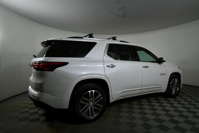 used 2023 Chevrolet Traverse car, priced at $45,990