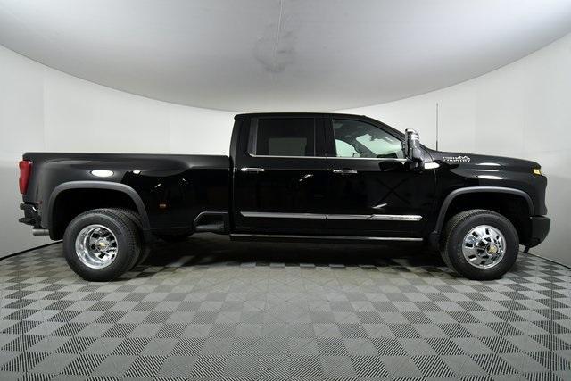 new 2026 Chevrolet Silverado 3500 car, priced at $90,664