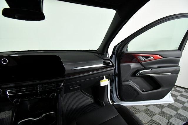 new 2026 Chevrolet Traverse car, priced at $52,715