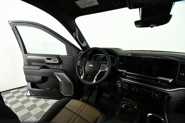 new 2025 Chevrolet Silverado 1500 car, priced at $68,667