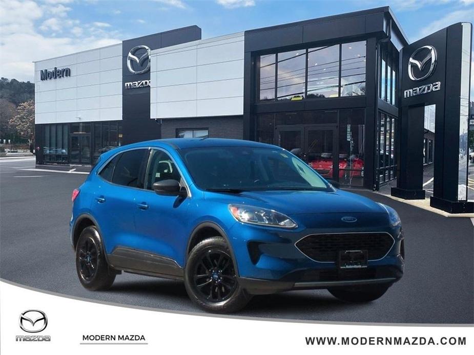 used 2022 Ford Escape car, priced at $21,282