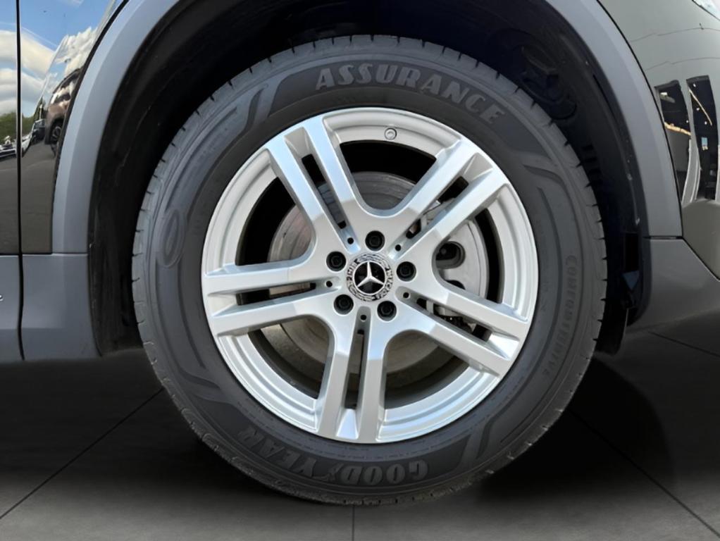 used 2022 Mercedes-Benz GLA 250 car, priced at $25,994