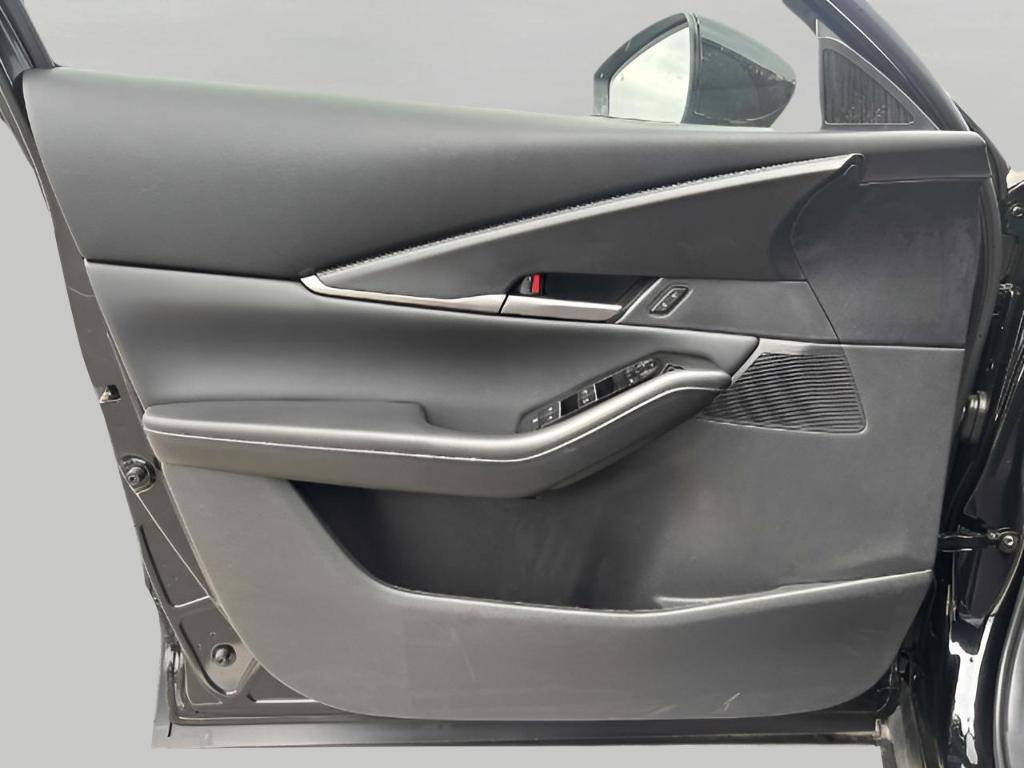 new 2025 Mazda CX-30 car, priced at $28,086