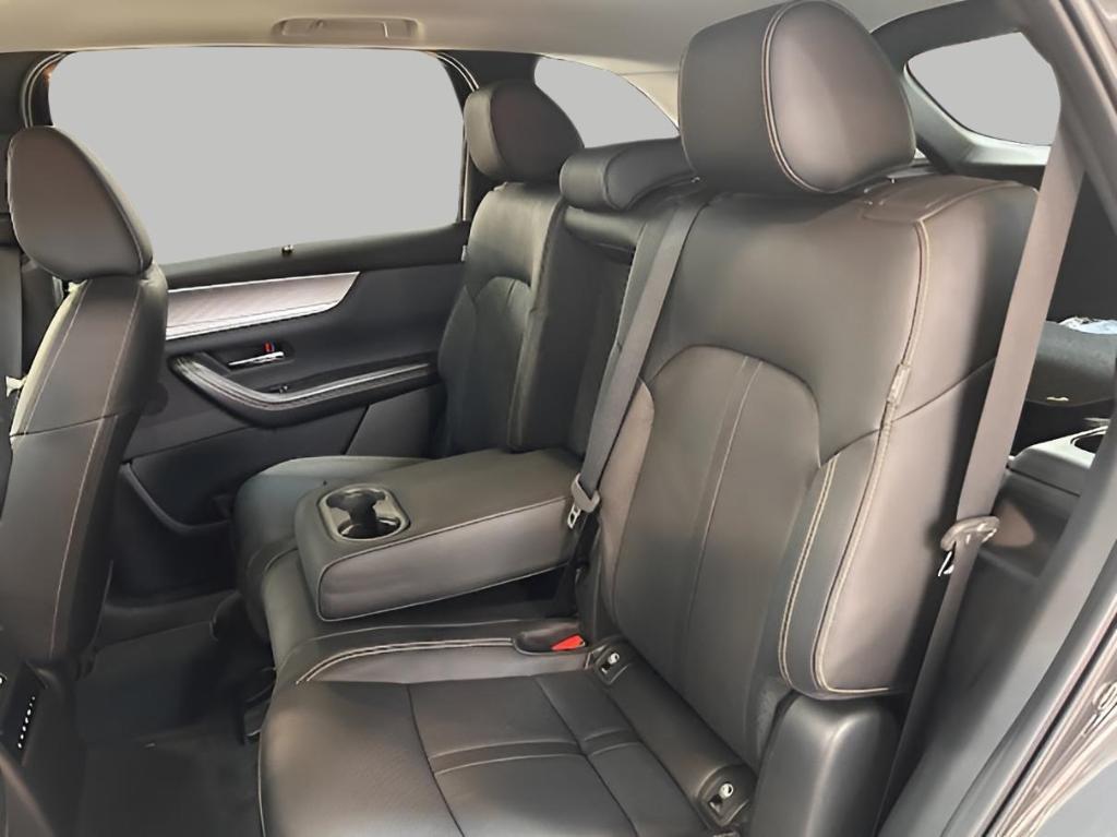 new 2025 Mazda CX-90 car, priced at $42,515