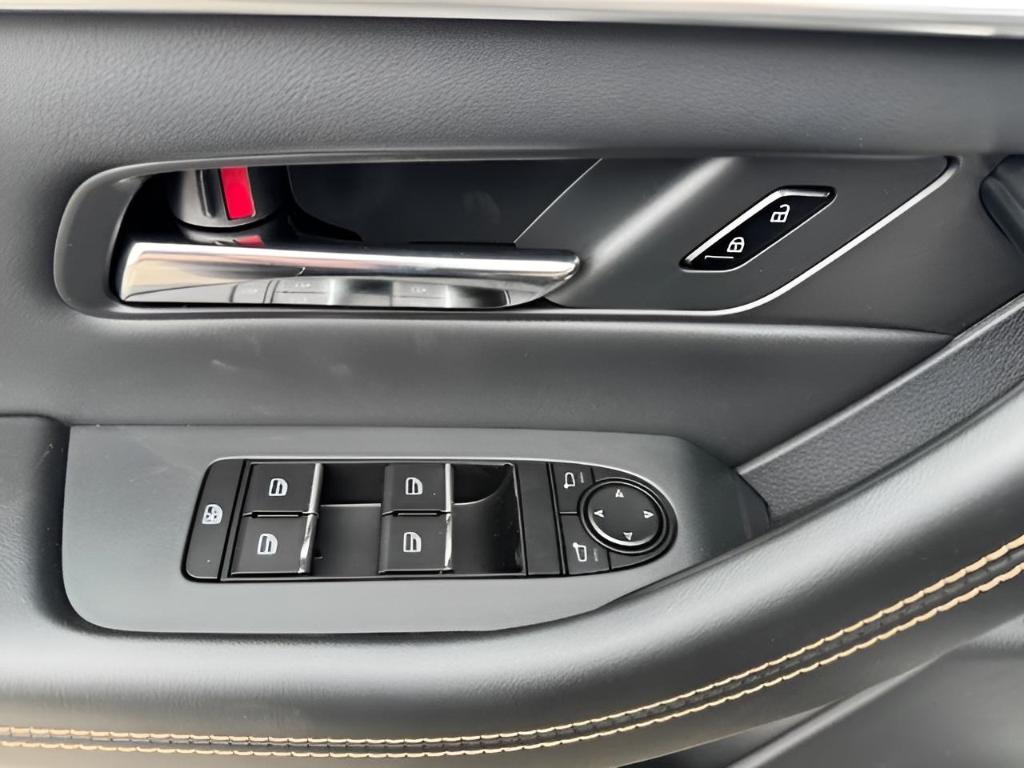 new 2025 Mazda CX-90 PHEV car, priced at $55,982