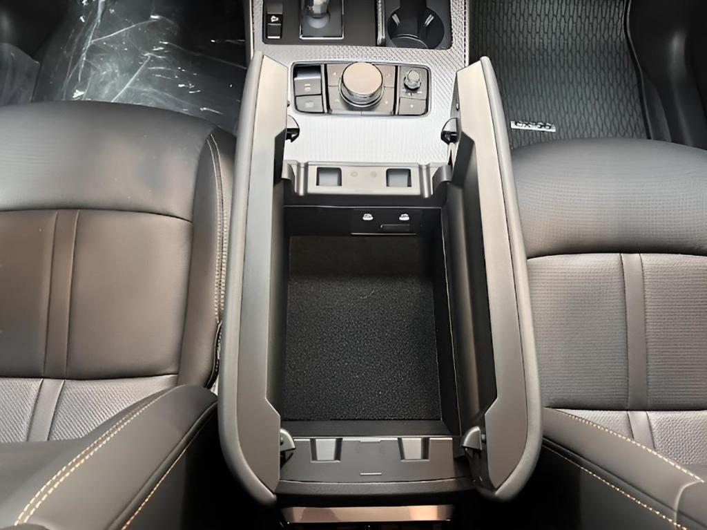 new 2025 Mazda CX-90 car, priced at $42,343