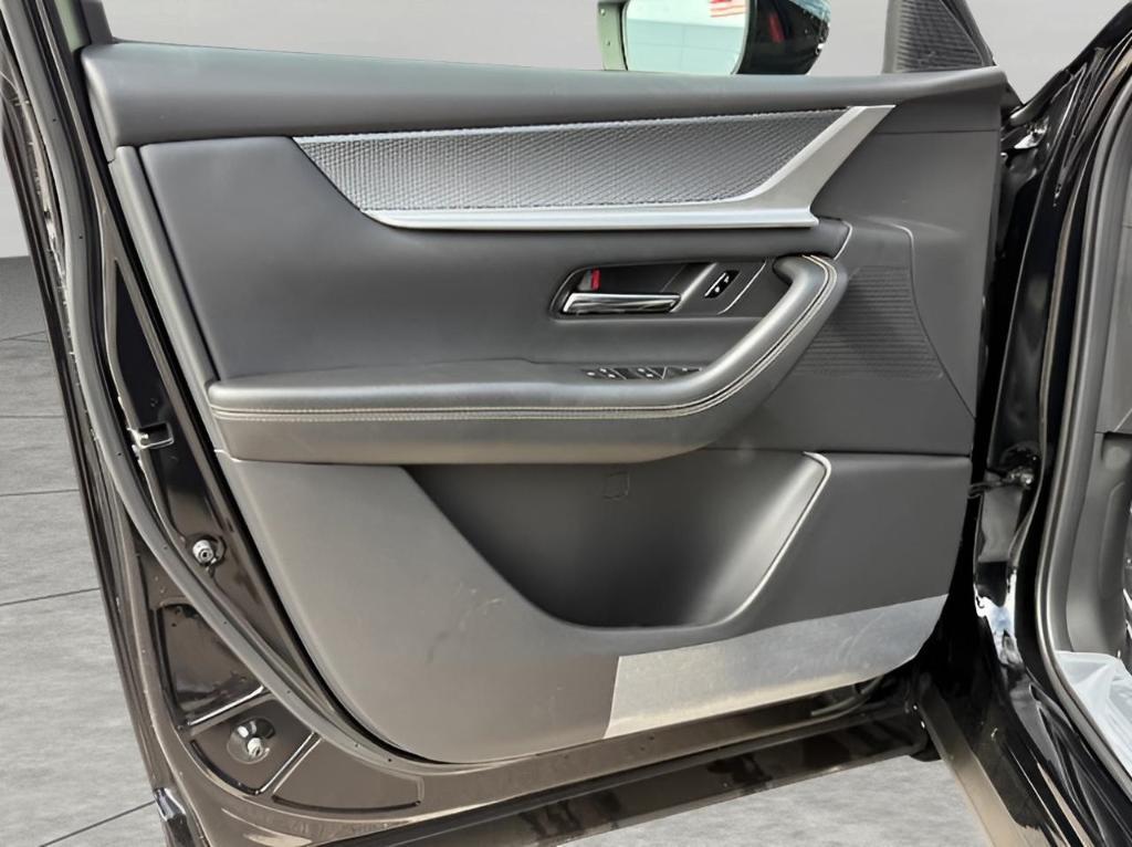new 2025 Mazda CX-90 car, priced at $42,551