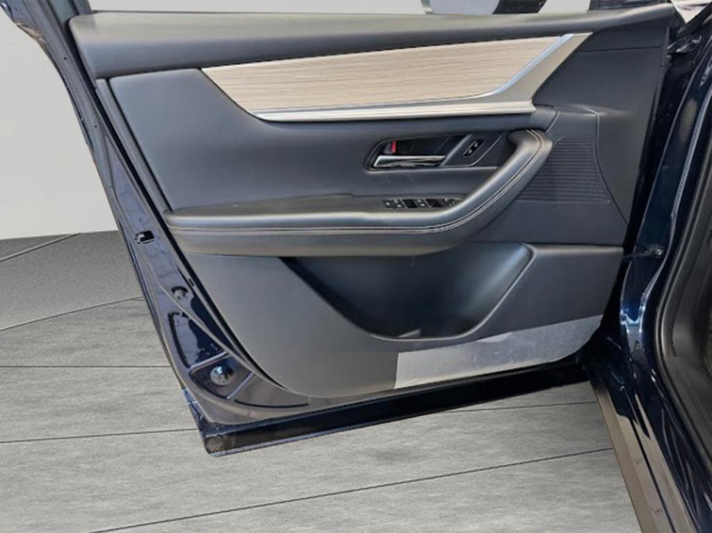 new 2025 Mazda CX-90 PHEV car, priced at $56,422