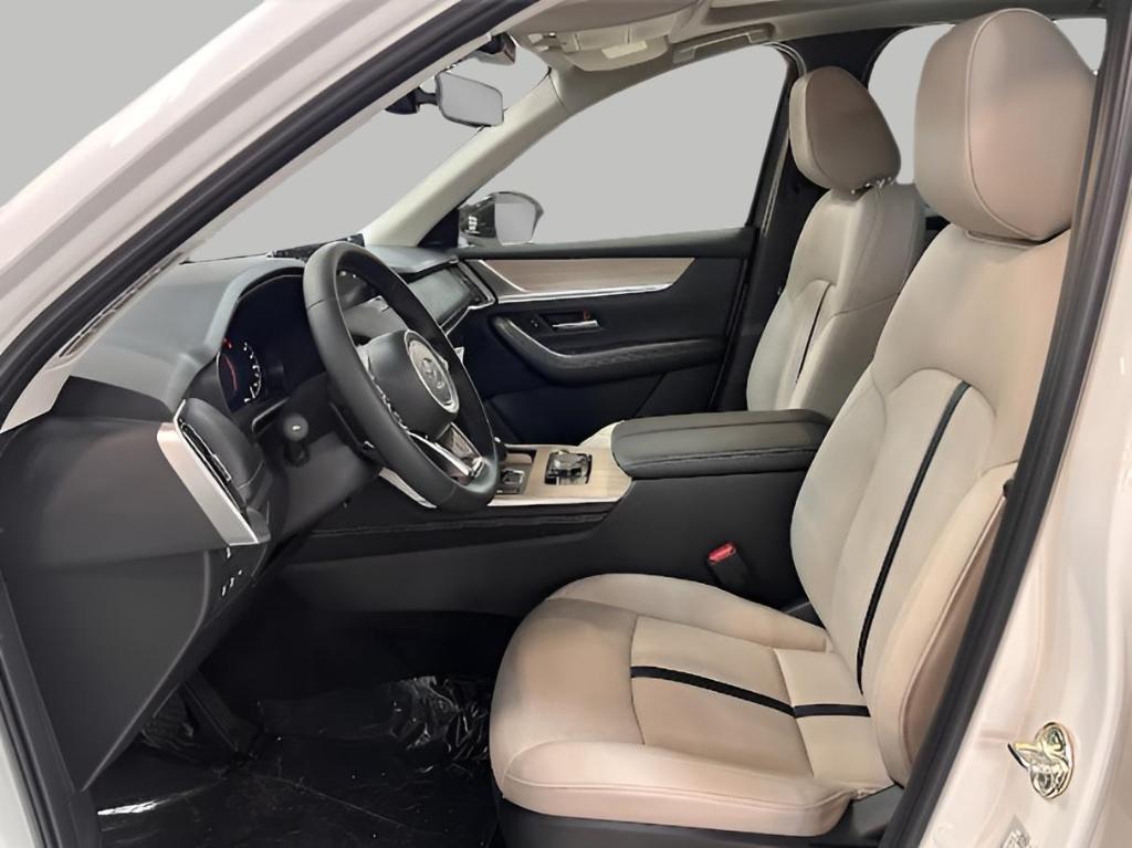 new 2025 Mazda CX-90 car, priced at $48,594