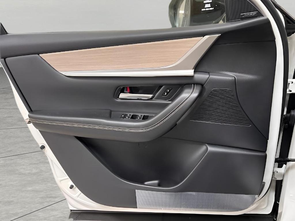 new 2025 Mazda CX-90 car, priced at $48,594