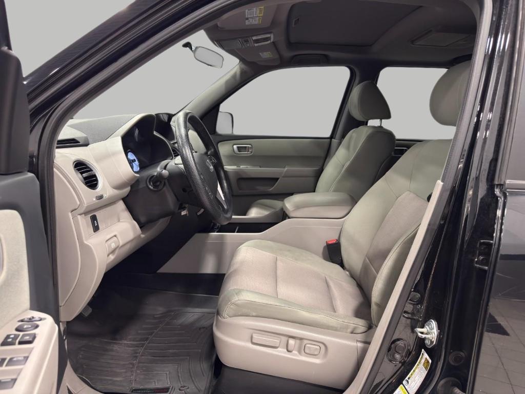 used 2015 Honda Pilot car, priced at $13,997