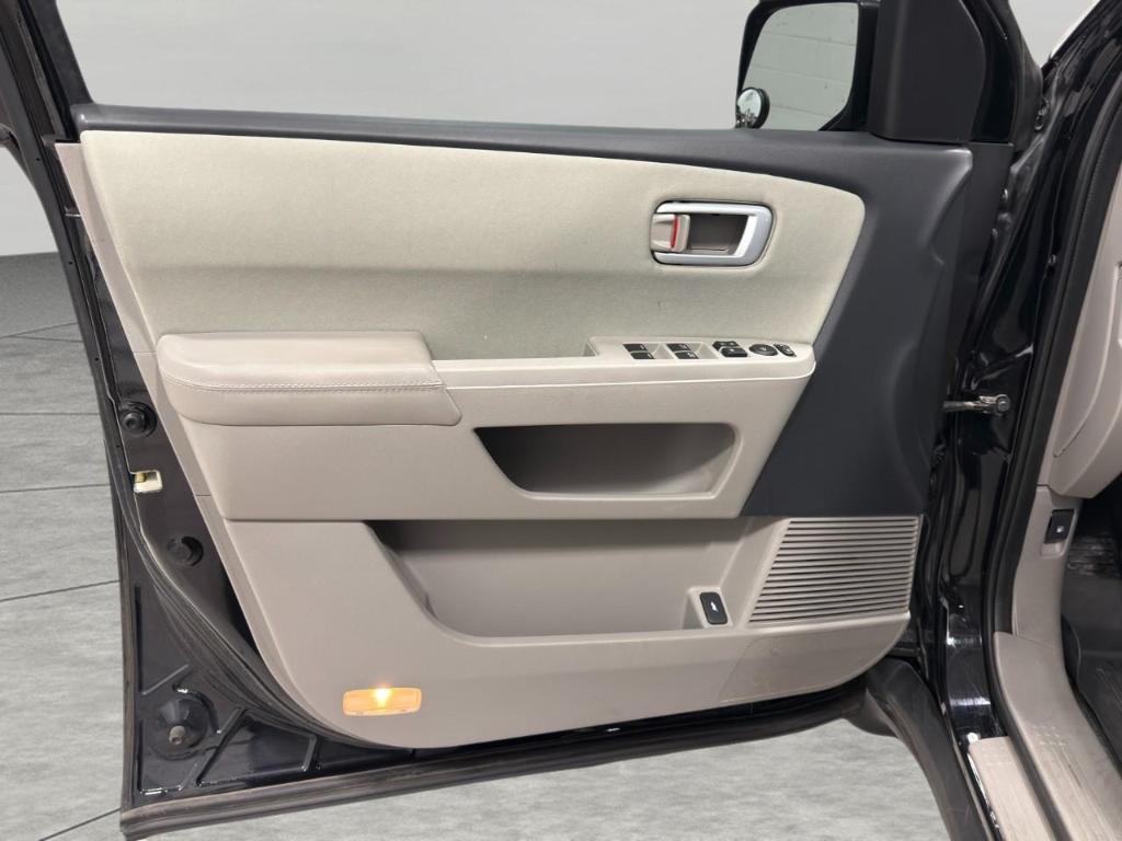 used 2015 Honda Pilot car, priced at $13,997