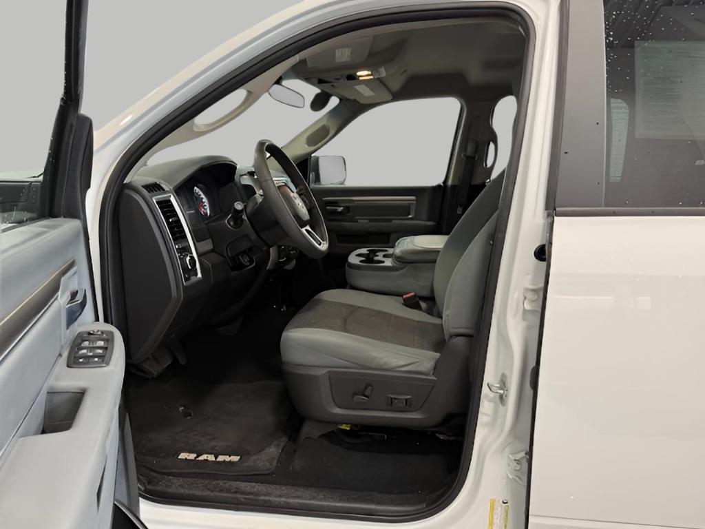used 2019 Ram 1500 Classic car, priced at $19,785